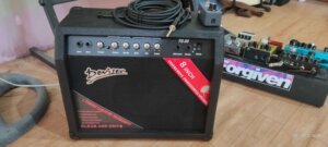 deviser tg 30 electric guitar amplifier front